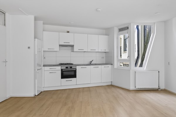 Medium property photo - Bethaniëndwarsstraat 3C, 1012 CB Amsterdam